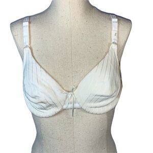 Bestform bra NWT woman’s size 34B white embroidery